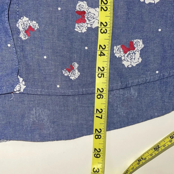 Disney 100% Cotton Blue Rose Minnie Mouse Button Down Shirt Medium Women’s - Picture 8 of 11
